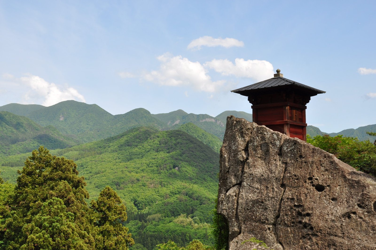 1,015 stone steps of Yamadera (山寺の石段), Yamadera, Yamagata, Japan